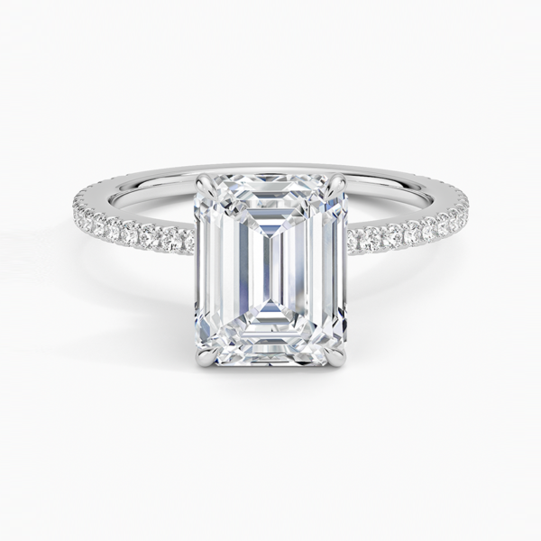 BE1D305_white_Emerald_top_2_carat