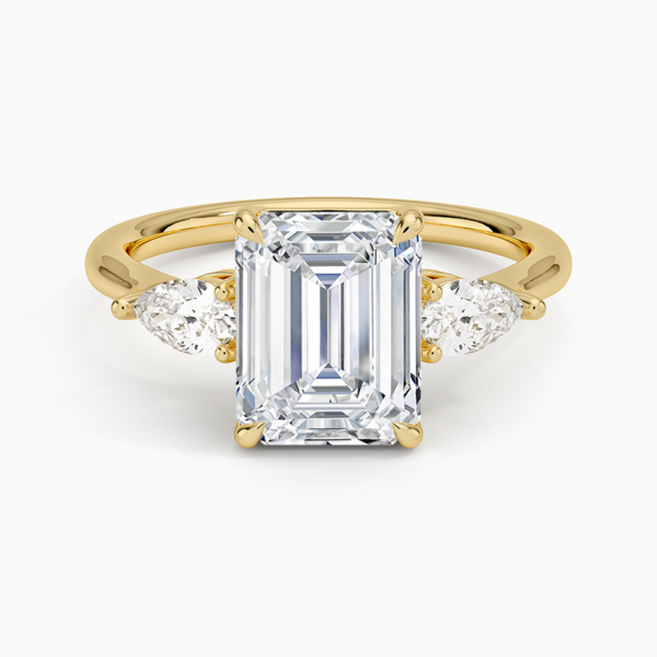 BE1D5320_yellow_Emerald_top_2_carat