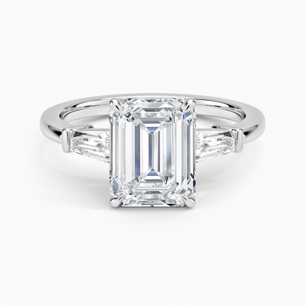 BE1D879_white_Emerald_top_2_carat